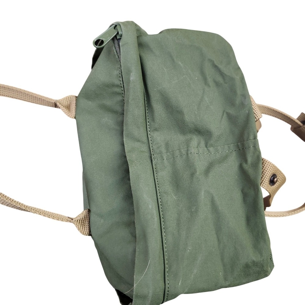 Fjallraven Kanken Classic Backpack Forest Green Tan 23510 Everyday School Bag - Picture 4 of 11